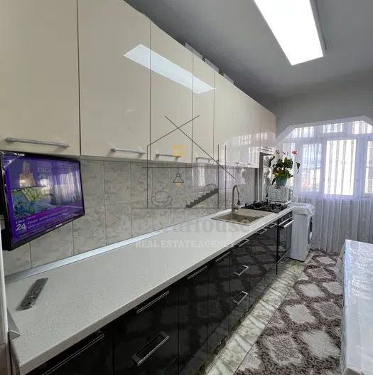 Apartament 2 camere decomandat zona strazii Bucegi - Poză 8