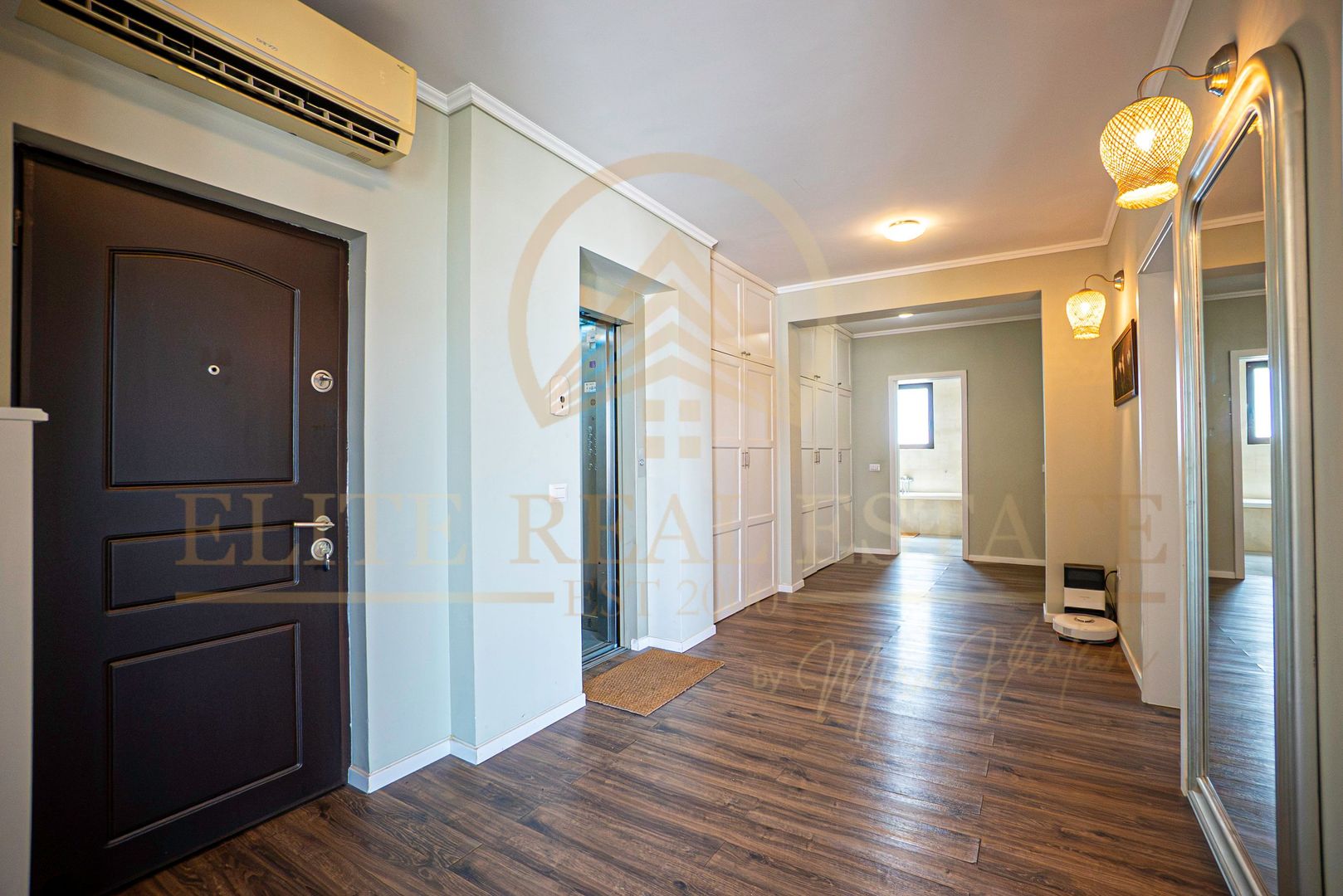 Penthouse 3 camere, 100 mp, Terasa 50 mp, Lift direct in apartament - Poză 5
