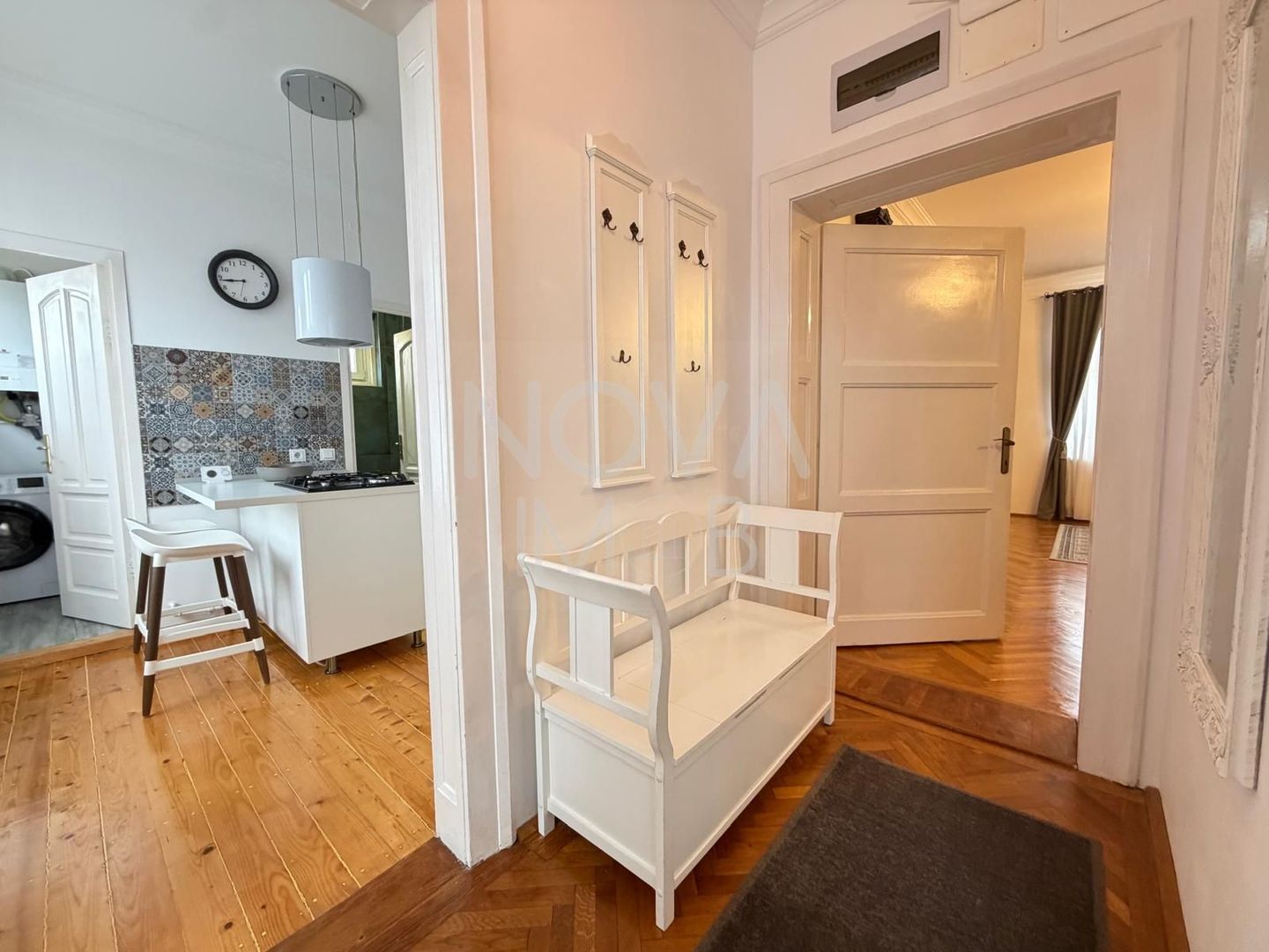 Apartament 3 camere de vanzare, Piata Armelor, Sibiu - Poză 5