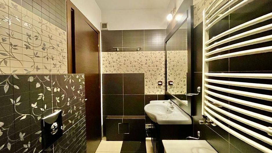 Vila 8 camere | padurea Baneasa | teren 383 mp - Poză 12