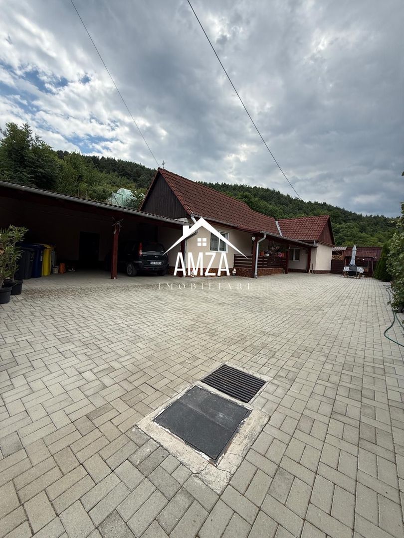 Casă de vânzare în Rășinari - Poză 2