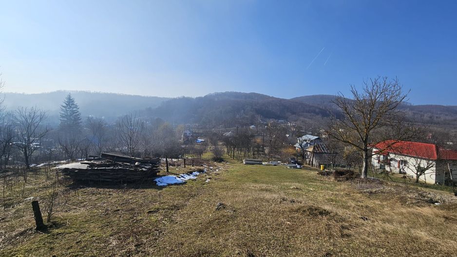 Casă pe platou, liniște și natură – Boțești, Argeș - Poză 4