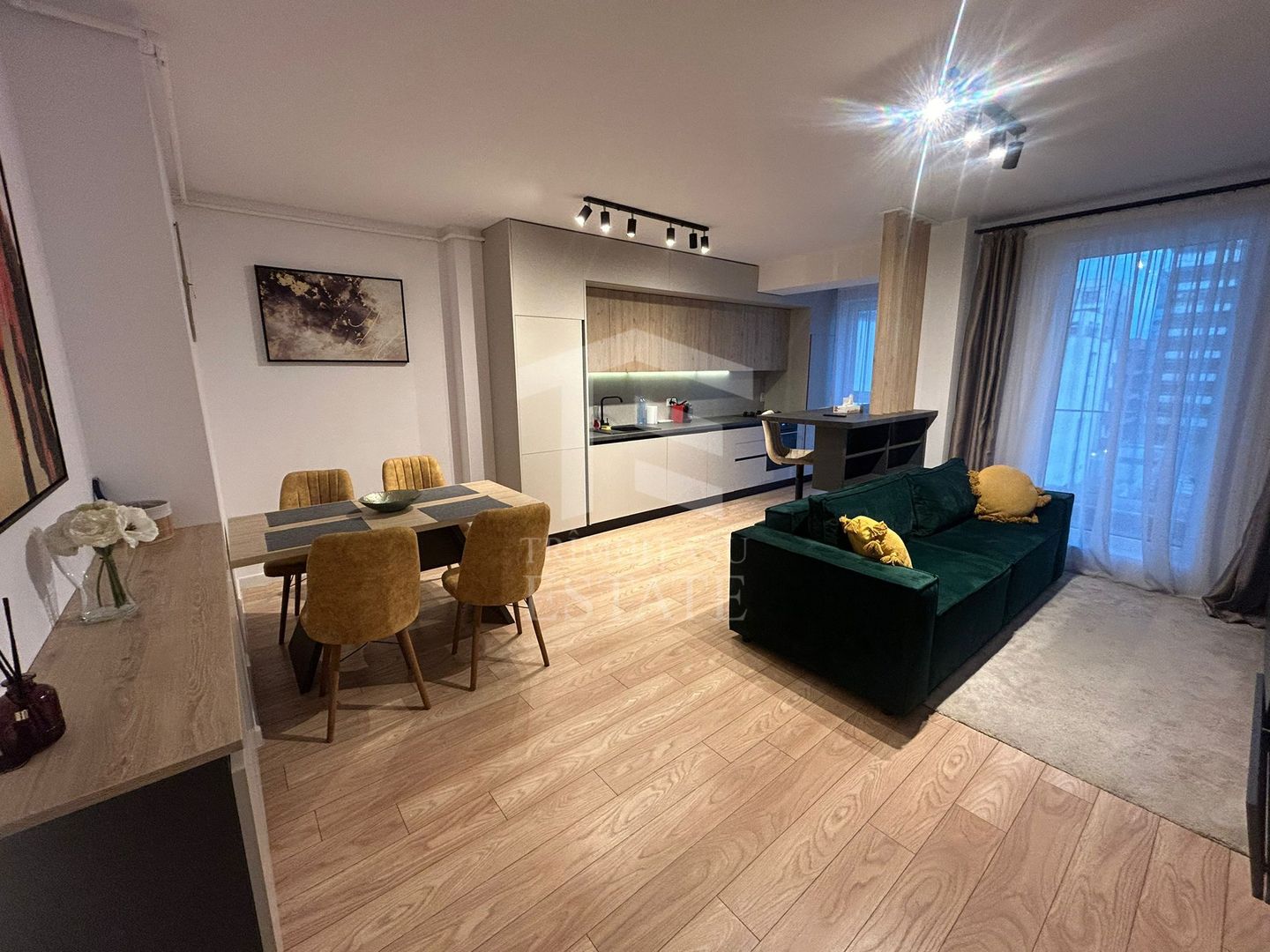 2 Camere Lux Rond OMV Pipera MTM Residence + Loc de Parcare - Poză 2