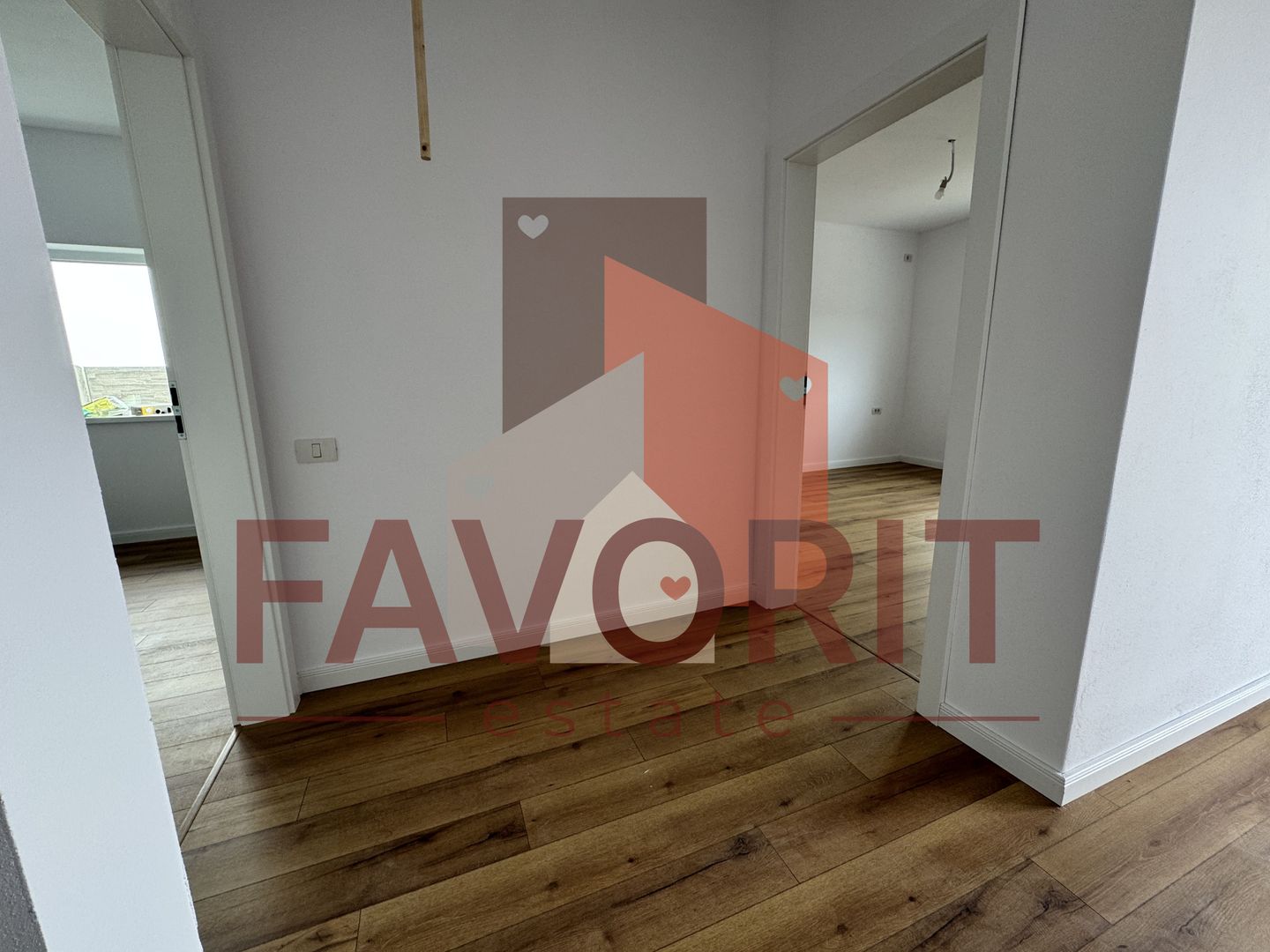 Casa Individuala in Mosnita Noua. 3 dormitoare + 2 bai. Teren Generos - Poză 10