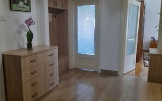 Jumatate din casa duplex D+P+E , 4 camere  in spatele strandului - Poză 10