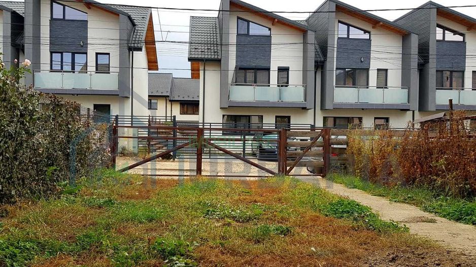 Apartament 3 camere cu gradina si parcare, Valea Adanca, str. Bazei, Iasi - Poză 1