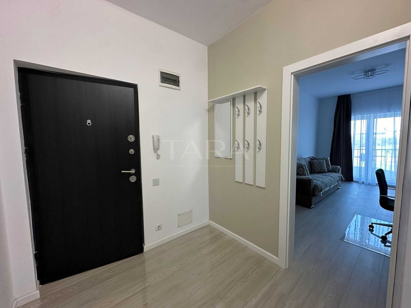 Apartament cu trei caere in Buna Ziua - Poză 3