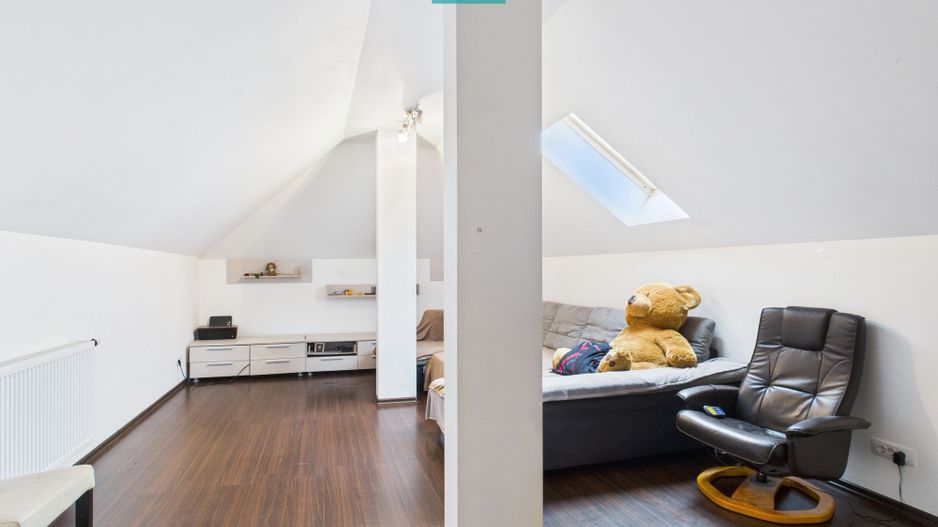 Casă individuală spațioasă, la 10 km de Timișoara - Poză 19