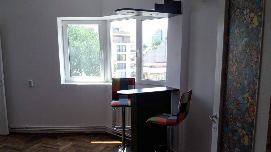 APARTAMENT DACIA COMPARTIMENTAT FUNCTIONAL IN 2 STUDIOURI – ideal investiție - Poză 2
