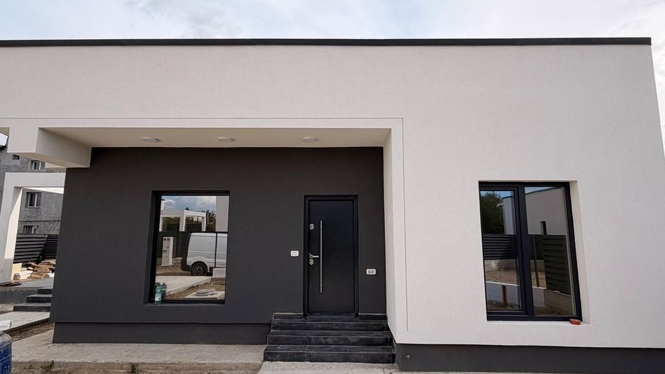 CASA INDIVIDUALA- AFUMATI, TEREN 260 MP, MUTARE IMEDIATA,COMISION 0% - Poză 2
