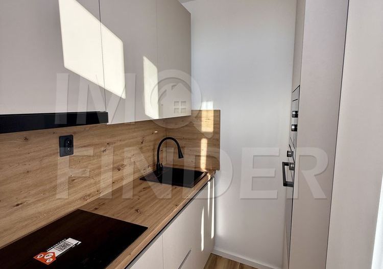 Apartament modern, complet renovat, cu panoramă superbă– Gheorgheni, str. Detunata - Poză 7