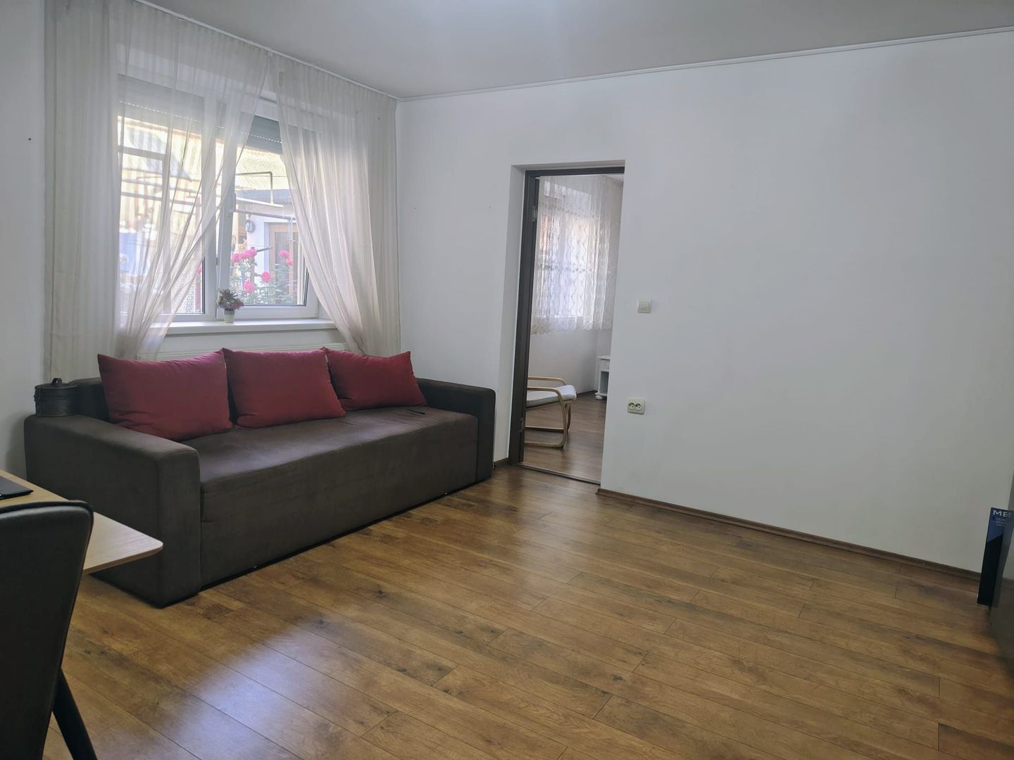 Ultracentral , 2 camere Oradea, 320 E/luna, neg. Comision 50% - Poză 3