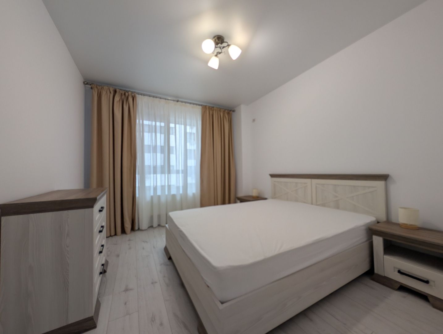 Apartament nou, 2 camere, mobilat/utilat premium + parcare subterană - Poză 8
