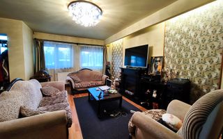 Casă tip insiruită | 2 etaje | curte amenajată | Baia Mare - Poză 2