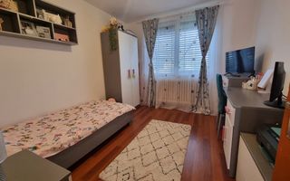 Apartament decomandat cu 3 camere, balcon, Ampoi 1 - Poză 6