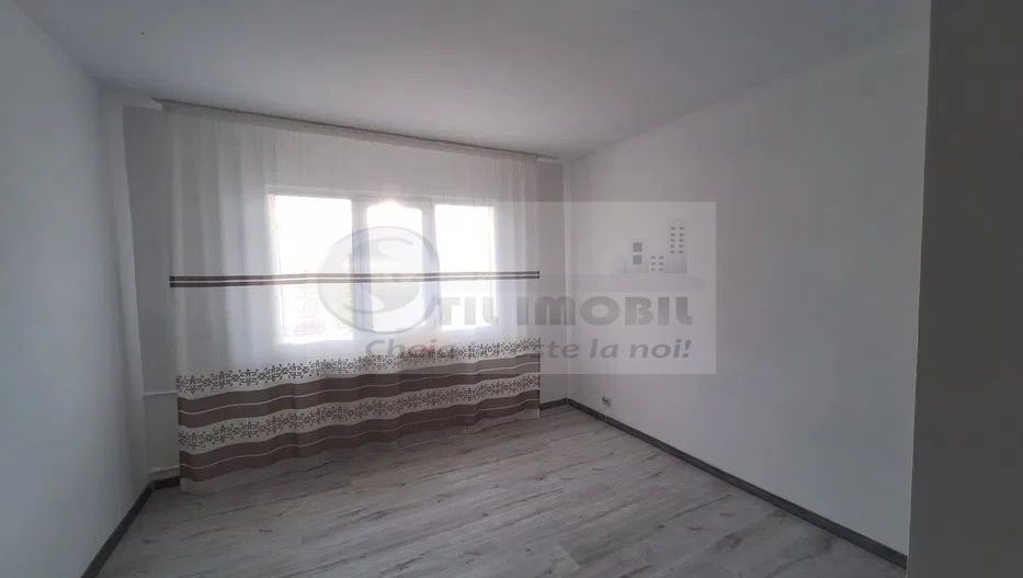 Camera de camin - Renovat - str. Mihail Sturza - 31.500 euro ! - Poză 1