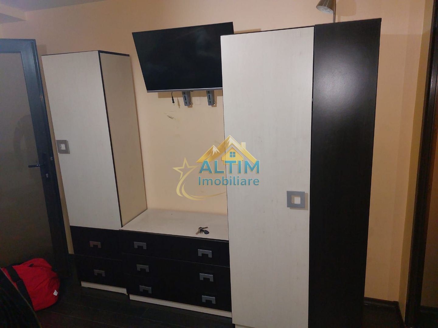 Garsonieră în Centrul Nou, Brașov - Poză 2