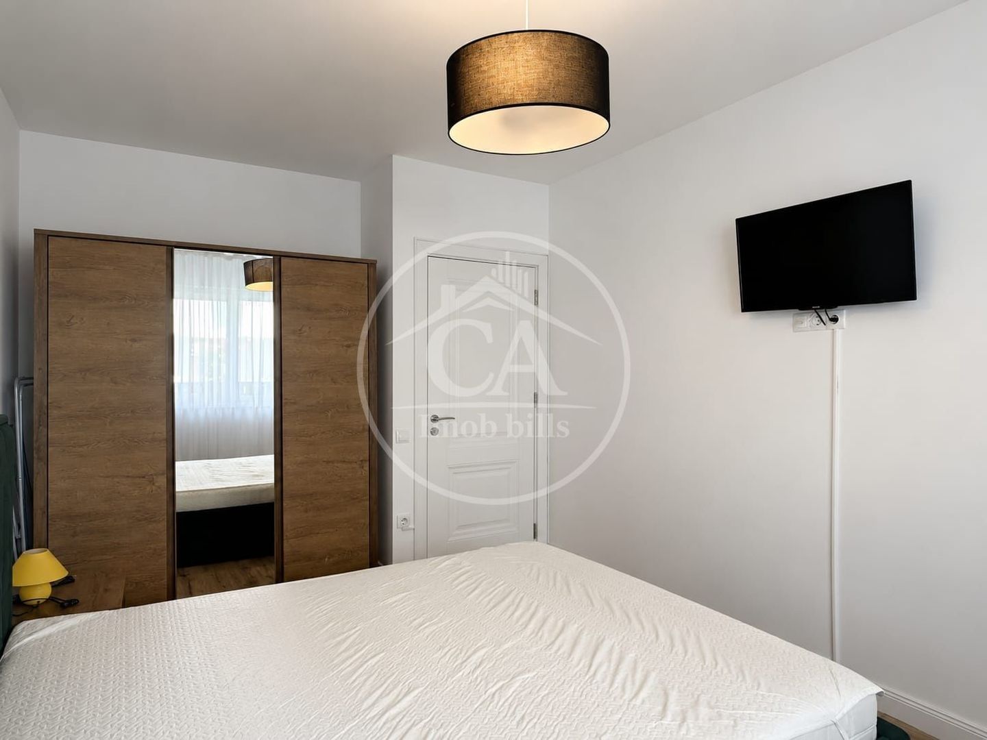 Apartament de vânzare cu 2 camere în zona AES Residence, Oradea - Poză 2