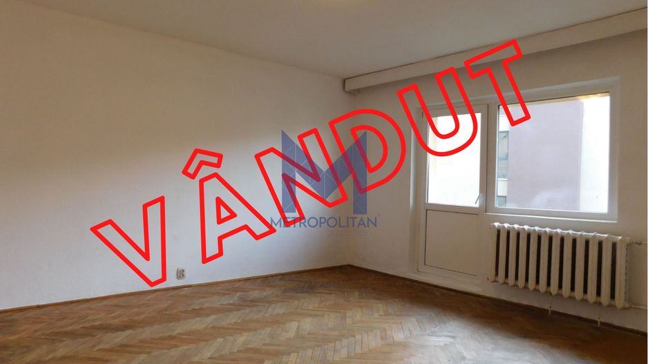 3 camere Decomandat, Strada Fabricii de Zahăr 5, Etaj 2/4 - Poză 1