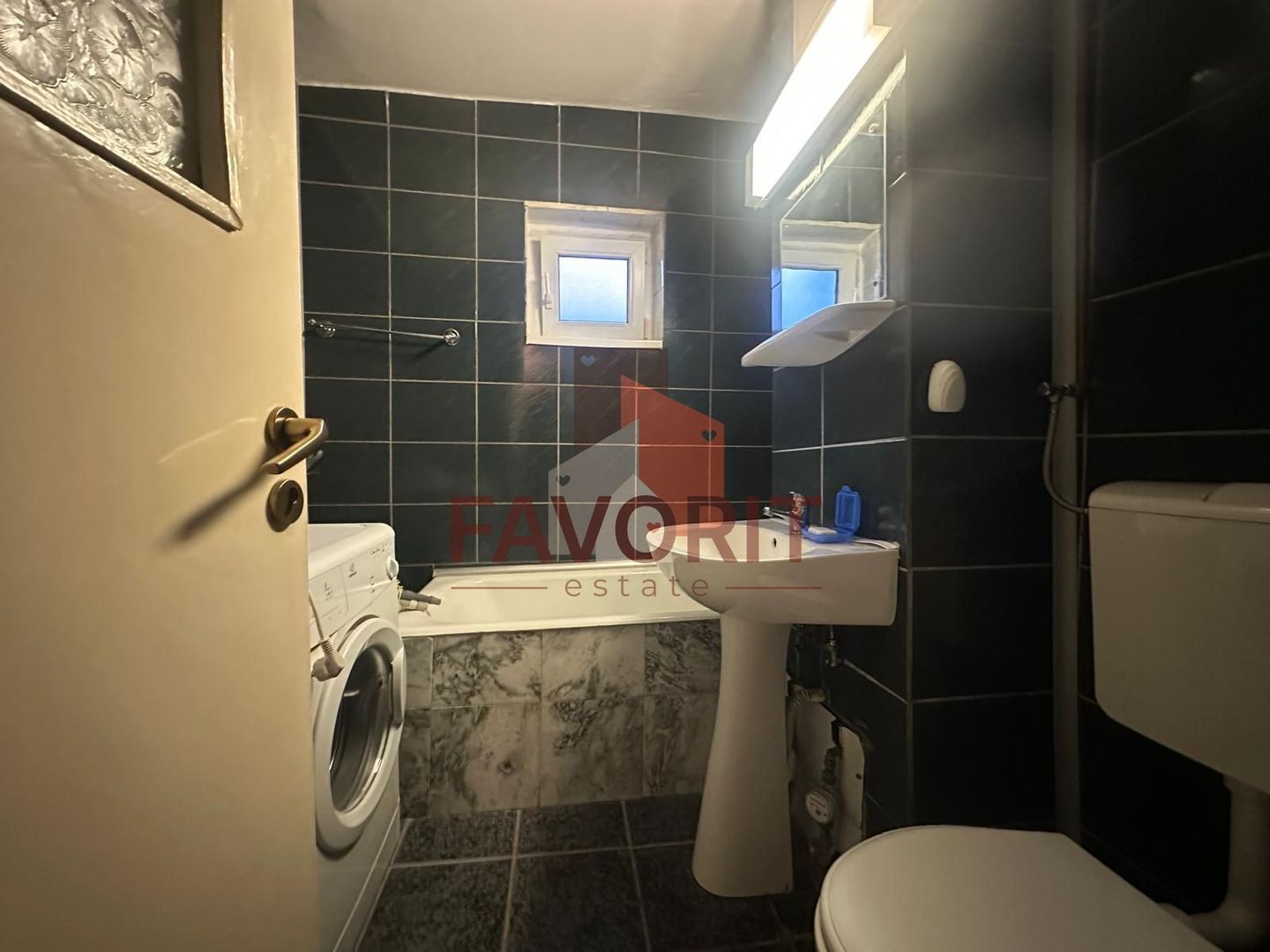 3 camere | zona excelenta | izolat interior | etaj intermediar | - Poză 13