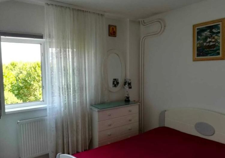 De închiriat apartament 2 camere Tineretului - Poză 4