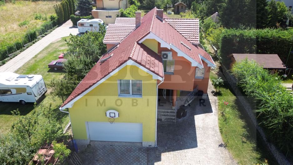 Casă individuală în Europa – spațiu, intimitate și un teren de 1.503 m - Poză 1