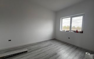 Duplex  Remetea Mare 5 Camere - Poză 3