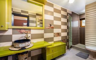 Vila superba de vanzare in apropiere de padure Pantelimon - Poză 19