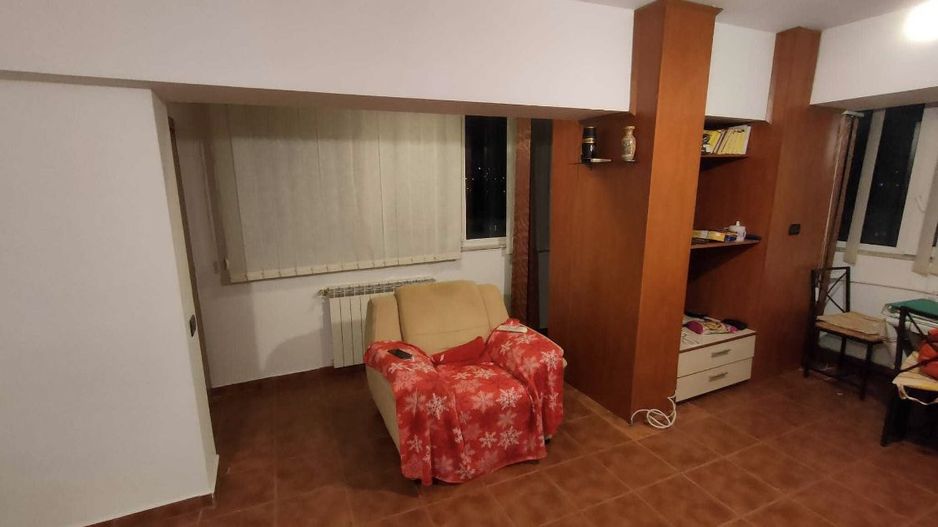 3 camere, zona Dacia, 93 mp, decomandat - Poză 6