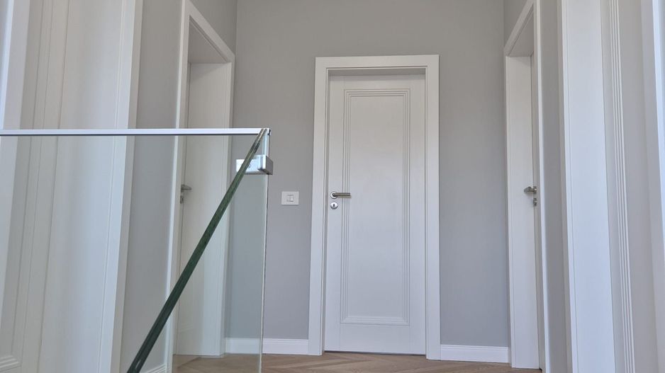 Locuinta individuala cu garaj si teren de 1000mp - Poză 20