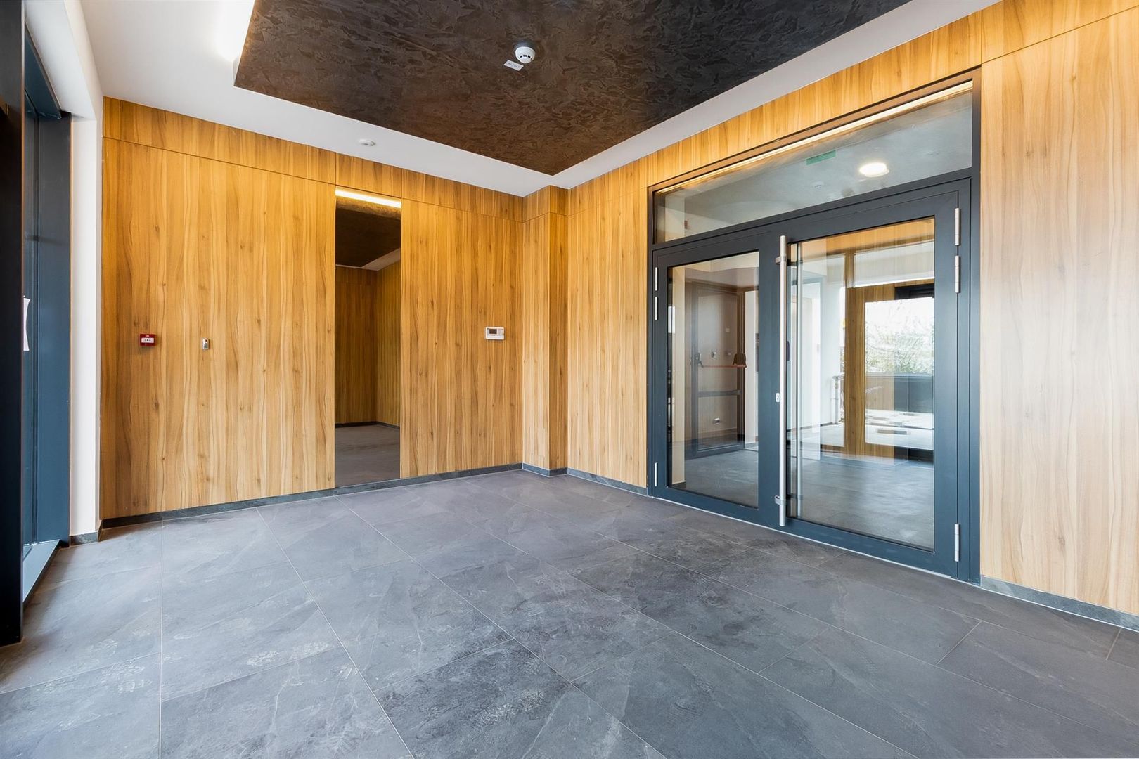 Garsoniera premium 43 mp si parcare Subterana Inclusa Noble Residence - Poză 11