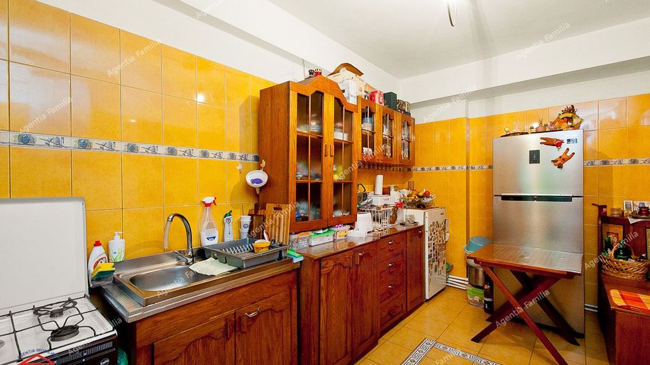 Vila cocheta, situata in centrul istoric al orasului - Poză 7