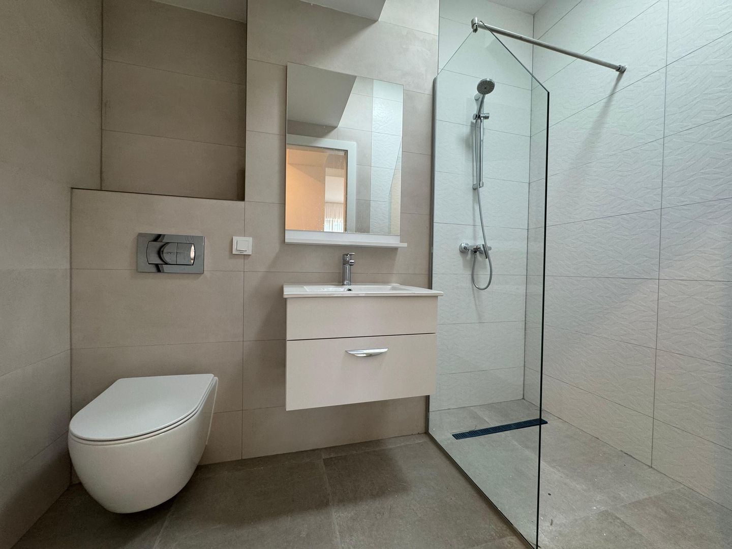 AP. 3 CAMERE- FIRST ESTATES, PET-FRIENDLY, POMPA DE CALDURA - Poză 10
