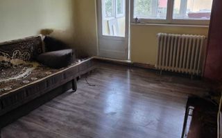 Apartament 3 camere Sgului etaj 2 cu centrala - Poză 5