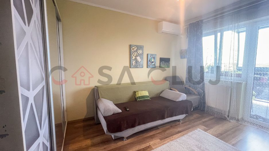 Apartament cu terasa generoasa si cu loc de parcare in subteran - view superb - Poză 4
