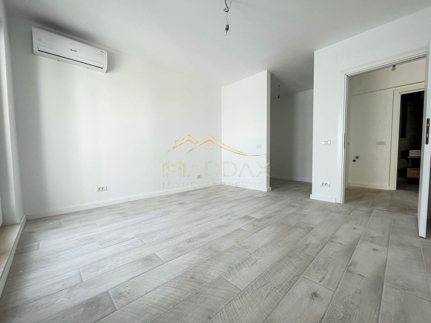 Apartament cu 2 camere ***NOU*** // Mogosoaia - Poză 10