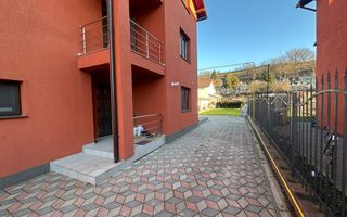 Casa cu 6 camere, 290mp, capacitate 14 persoane, Zona Cristesti - Poză 3