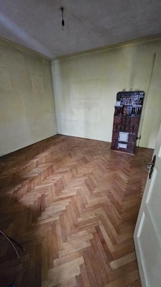 Casa in centrul Brasovului cu proiect si autorizatie pentru extindere - Poză 4