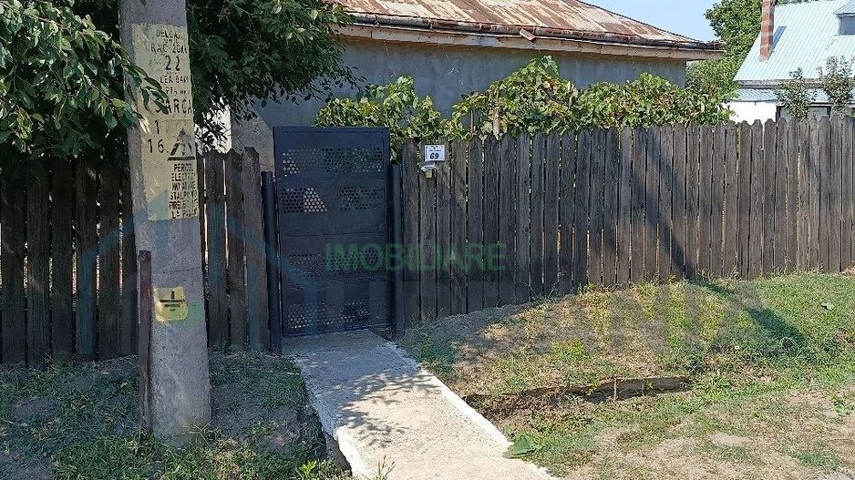 Casă construită în 1975, teren 450 mp, Sarca - Poză 2