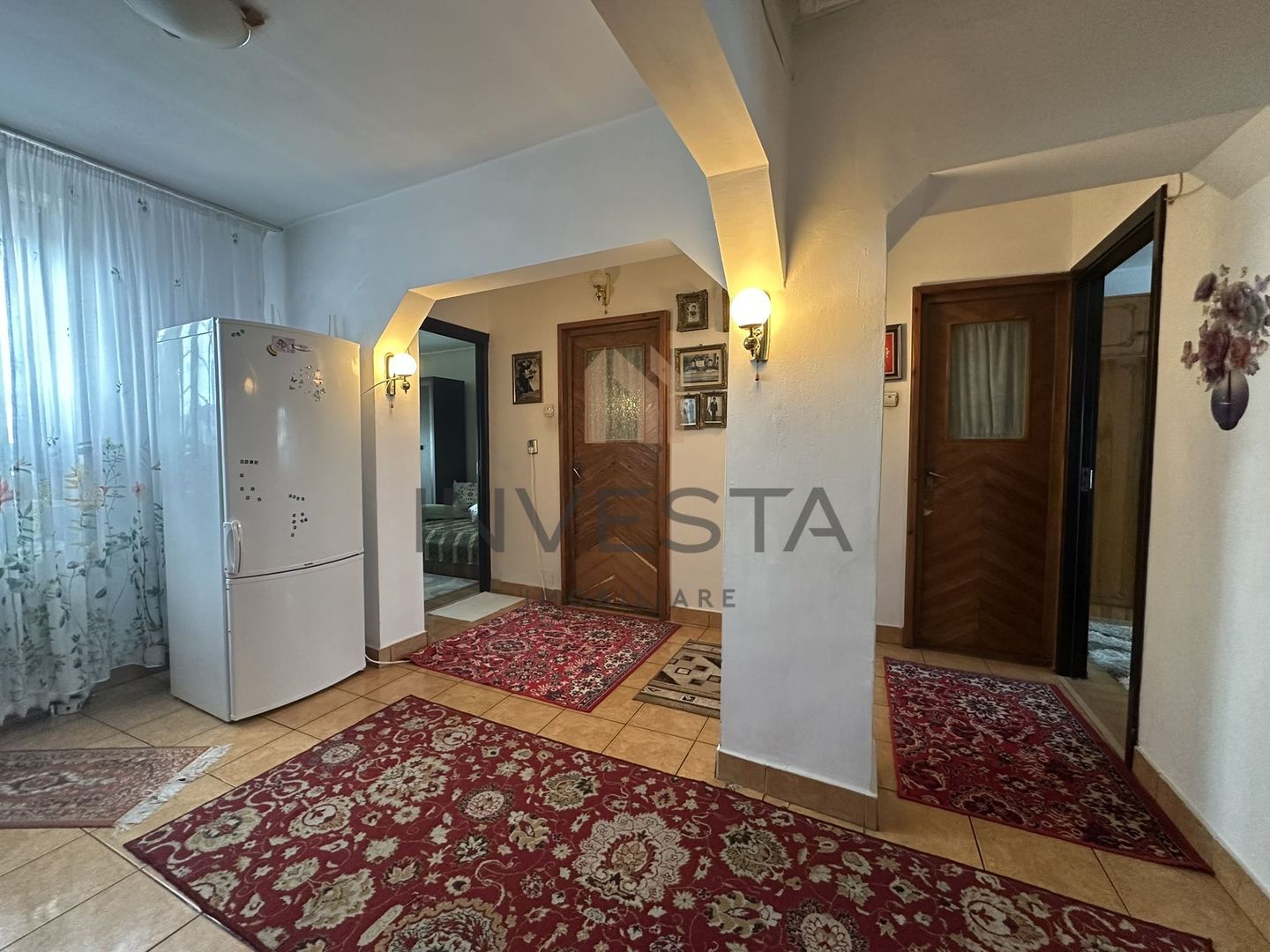 Apartament cu 3 camere decomandate, zona Piata Marasti! - Poză 1