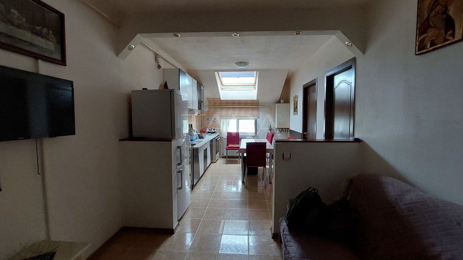 Apartament decomandat cu 3 camere în Florești - Zona Florilor - Poză 6