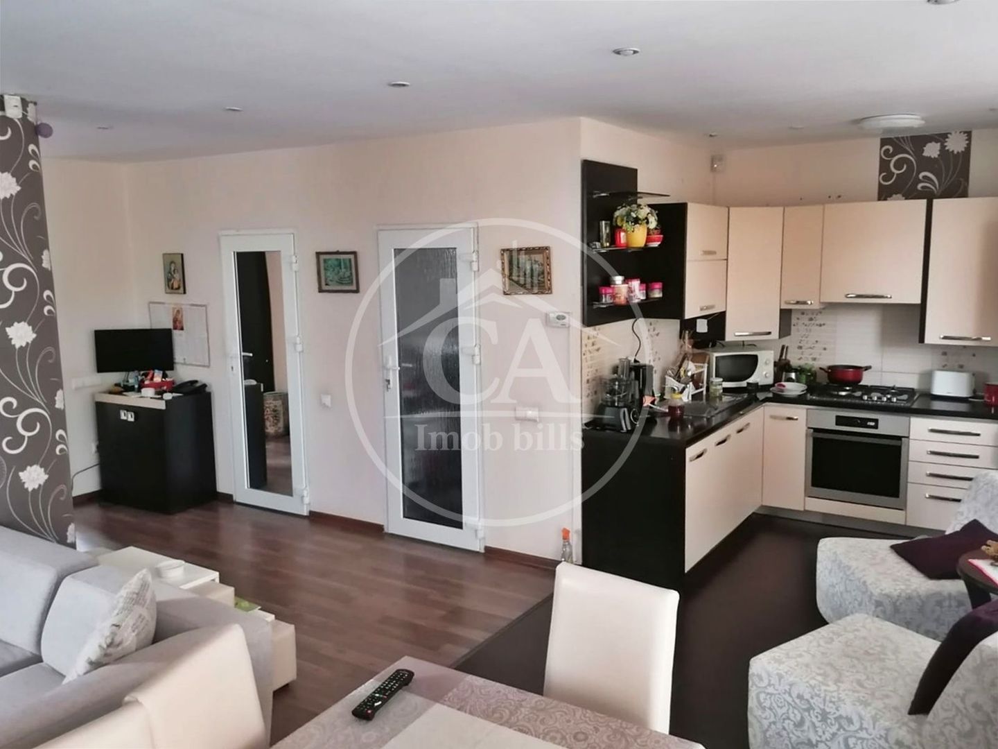 Casa de vânzare cu 6 camere in Episcopia, Bihor - Poză 11