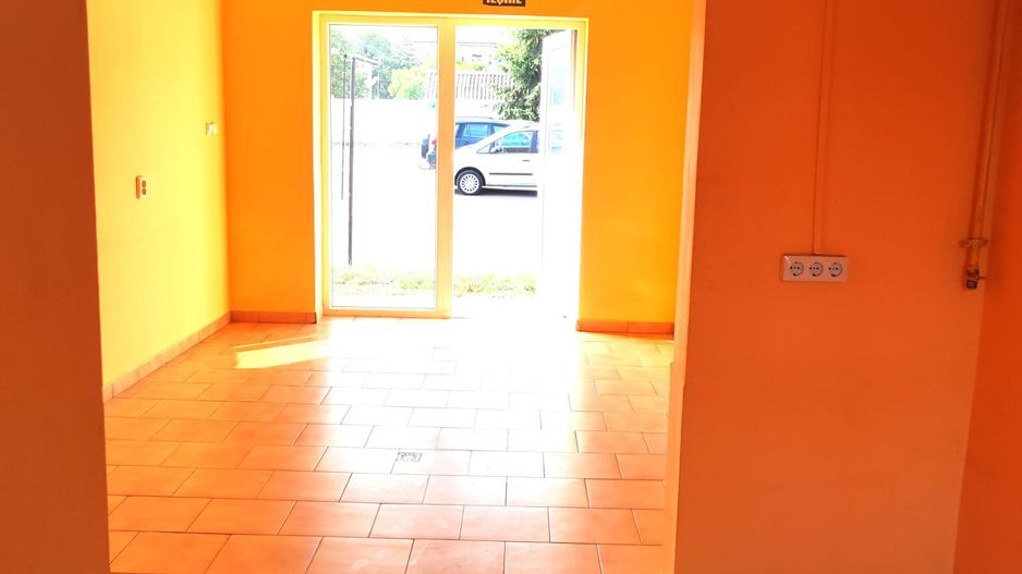 Spatiu comercial - Poză 7