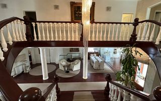 Casa la artera pretabilă Clinica medicala / birouri - Poză 16