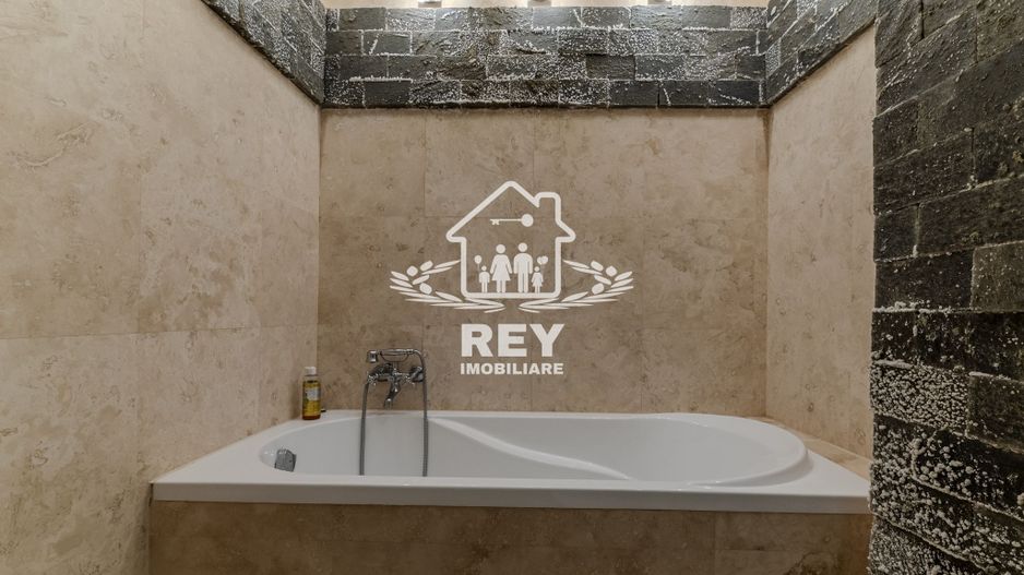 De Vânzare Vila Superba la liziera parcului Sub Arini - Poză 12