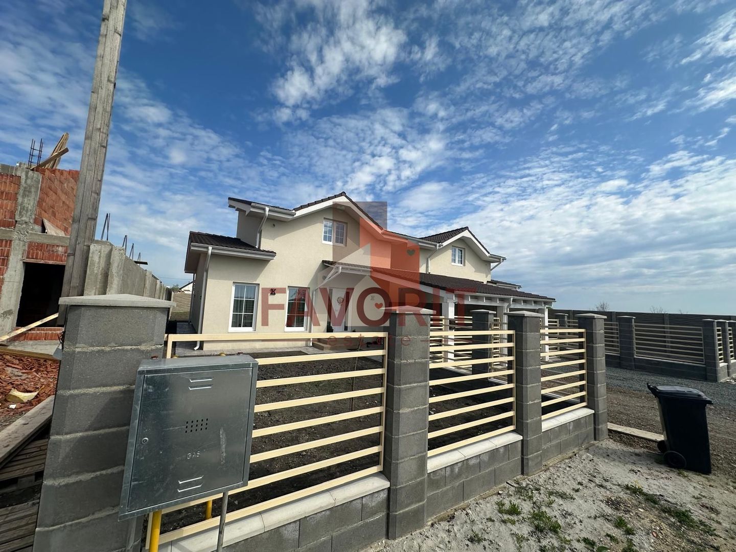 Duplex Individual | 4 camere | Toate utilitatile | Asfalt | Carport | - Poză 3