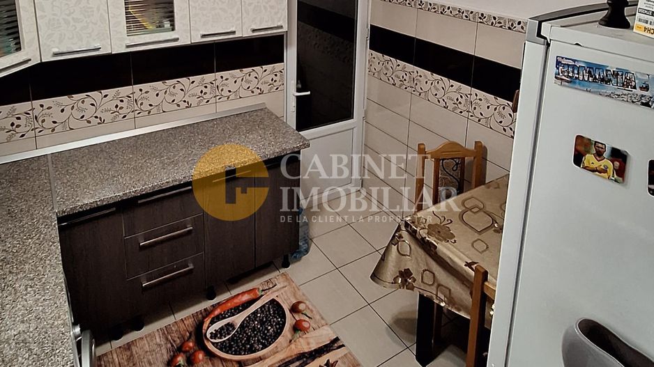 2 CAMERE - 52 MP - ETAJ INTERMEDIAR - PODUL DE PIATRĂ - Poză 7