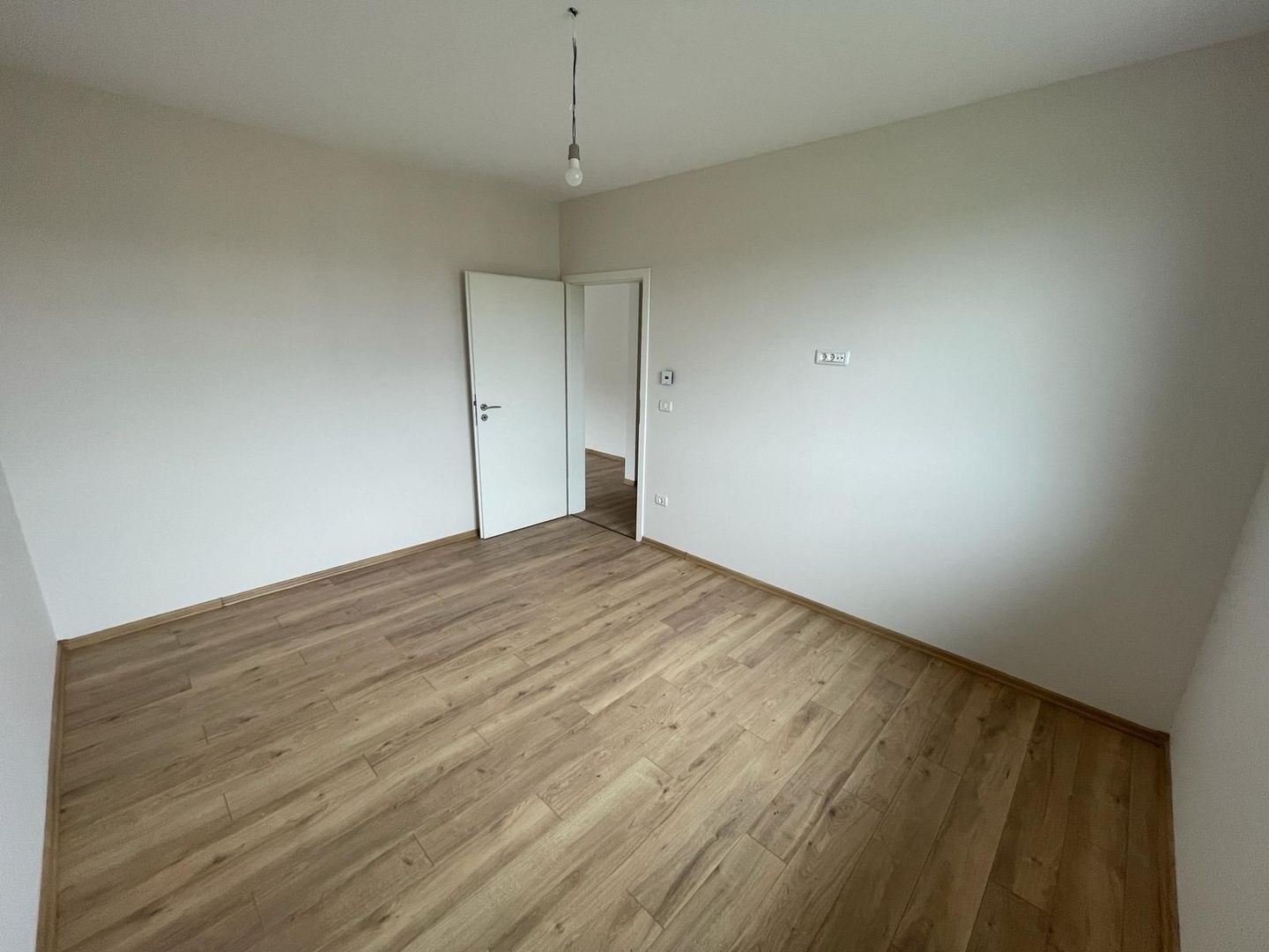 Giroc-Aleea cu plopi | Apartamente cu 1 si 2 camere | Comision 0% - Poză 6