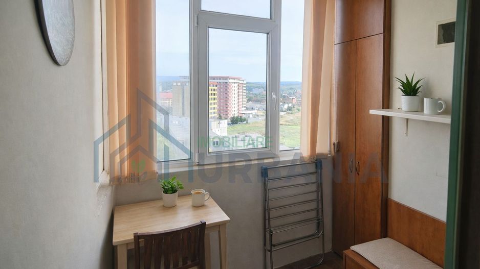 Apartament 2 camere Decomandat, Et. Interm., Podu Ros - Poză 3