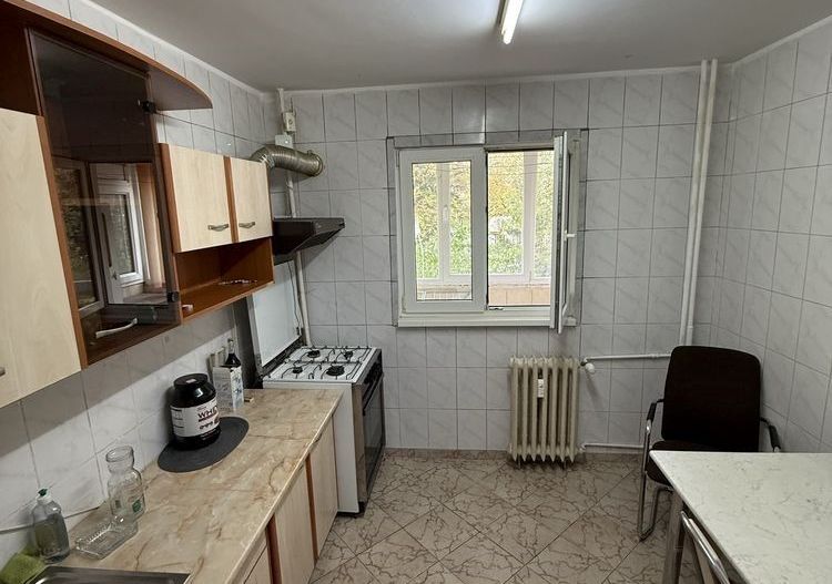 Apartament 3 cam zona Basarabiei - Arena Nationala - Poză 2